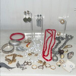 Vintage Lisner Trifari Monet Sarah Coventry necklace brooch earrings bracelet